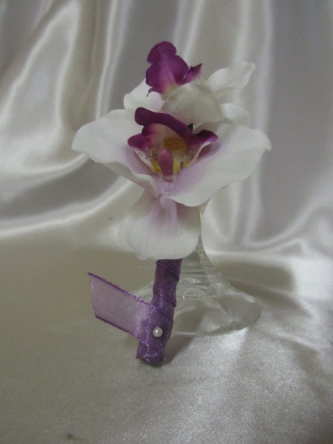 Groomsmen Boutonniere - White Orchid with Purple Center, wrapped in Purple Organza